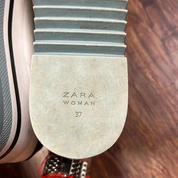 Zara Platform Sneakers - Picture 3 of 4